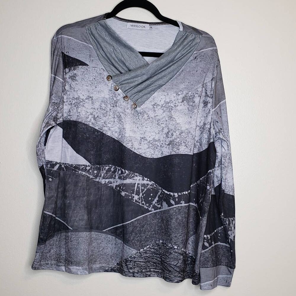 Misslook| Multicolored Design Pullover Top - image 1